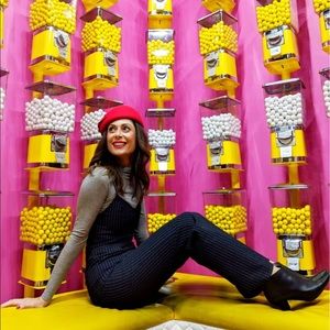 Meet your Posher, Angela